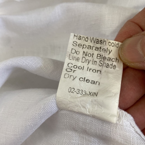 LUNGO L’ARNO 100% white linen top - Picture 11 of 11